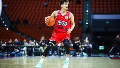 世界杯比赛直播下载-2年白打？郭艾伦遭诈骗金额近千万 他与广州签约2年&amp;年薪600万元